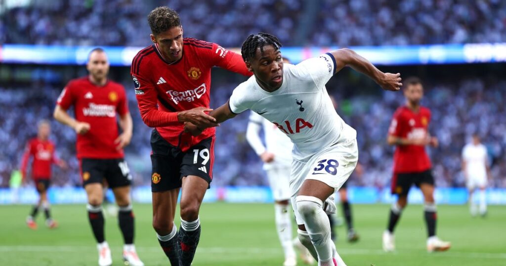 Lịch sử đối đầu giữa Tottenham và Manchester United